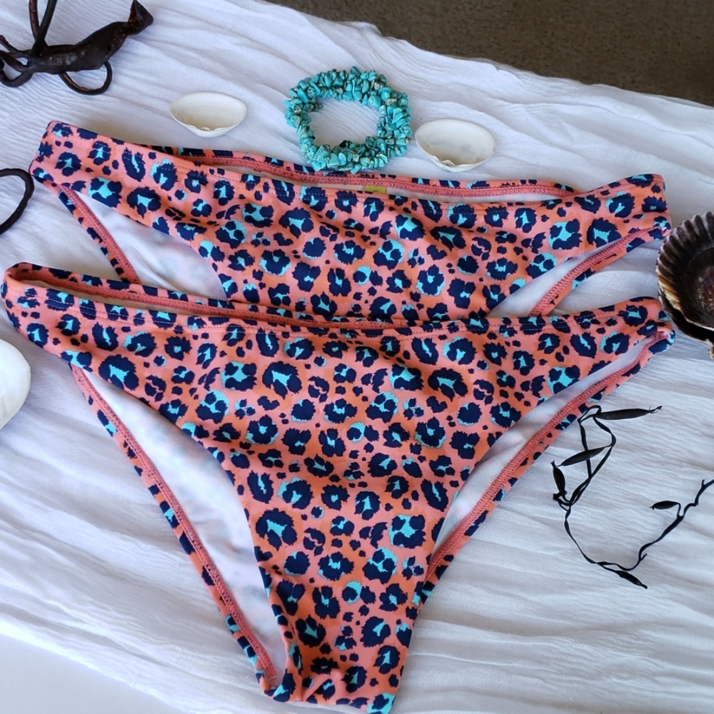 Bikini Bottom - Picture 7 of 7